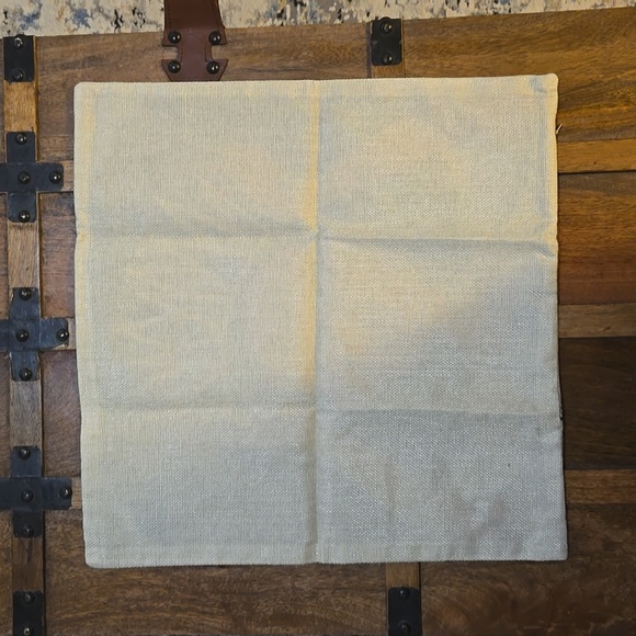 NWOT [Black Queen] Pillow Cover - Picture 7 of 7